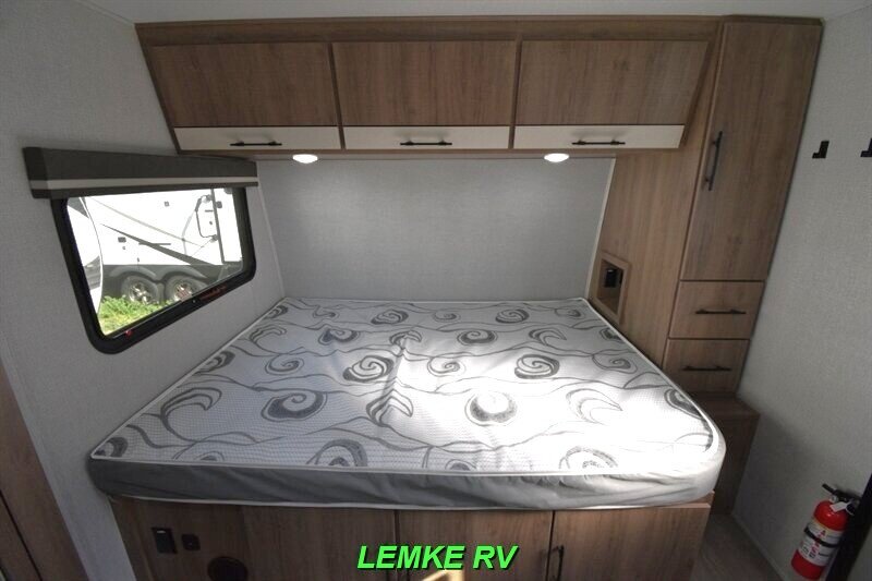 2024 Grand Design Imagine AIM 16ML   - Photo 17 - Rocklin, CA 95677