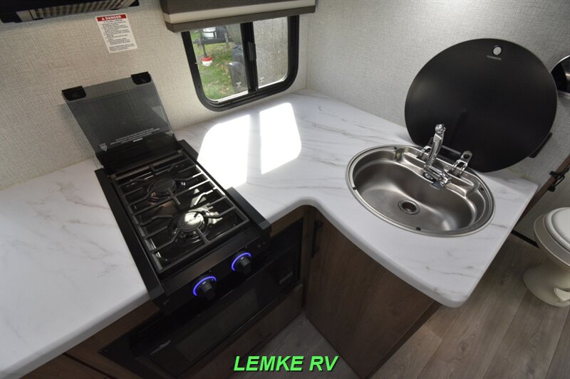 2024 Grand Design Imagine AIM 16ML   - Photo 20 - Rocklin, CA 95677