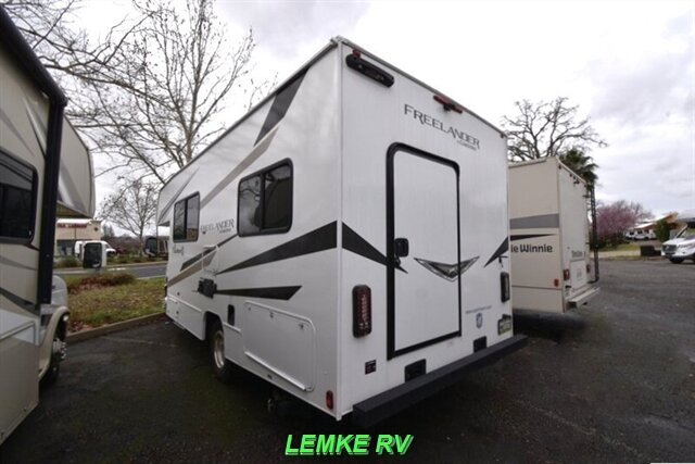 2024 Coachmen Freelander 22XG   - Photo 8 - Rocklin, CA 95677