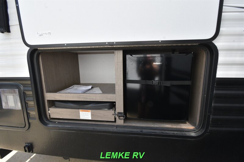 2021 Keystone Hideout 28RKS   - Photo 26 - Rocklin, CA 95677