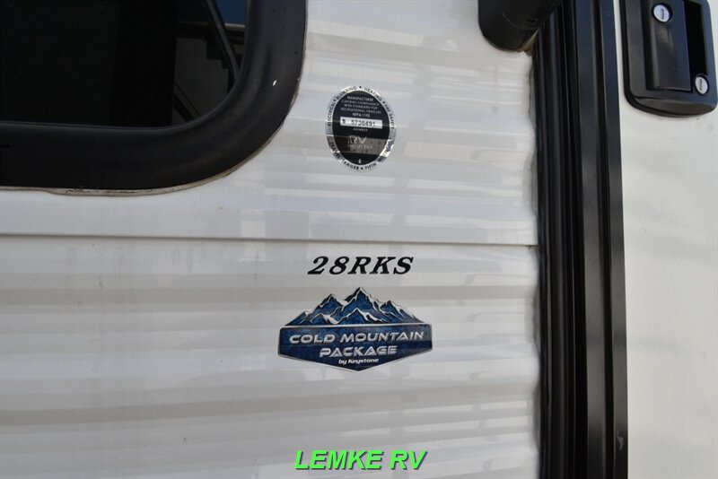 2021 Keystone Hideout 28RKS   - Photo 29 - Rocklin, CA 95677