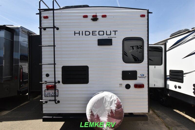 2021 Keystone Hideout 28RKS   - Photo 8 - Rocklin, CA 95677