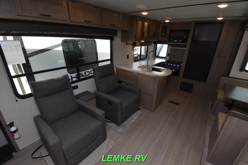 2021 Keystone Hideout 28RKS   - Photo 12 - Rocklin, CA 95677