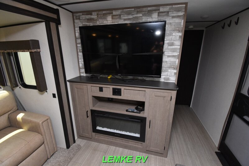 2021 Keystone Hideout 28RKS   - Photo 24 - Rocklin, CA 95677