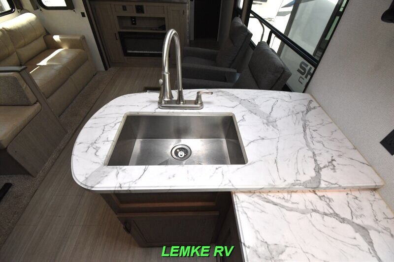 2021 Keystone Hideout 28RKS   - Photo 25 - Rocklin, CA 95677