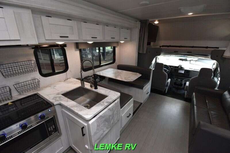 2023 East To West Entrada 3100FB   - Photo 21 - Rocklin, CA 95677
