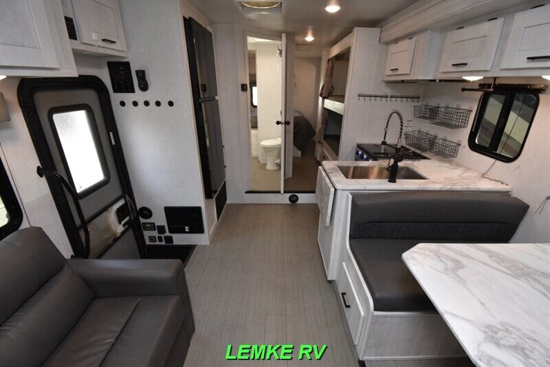 2023 East To West Entrada 3100FB   - Photo 2 - Rocklin, CA 95677