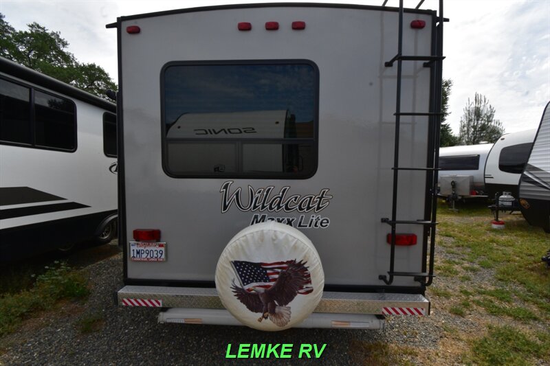 2017 Forest River Wildcat Maxx 255RLX   - Photo 7 - Rocklin, CA 95677