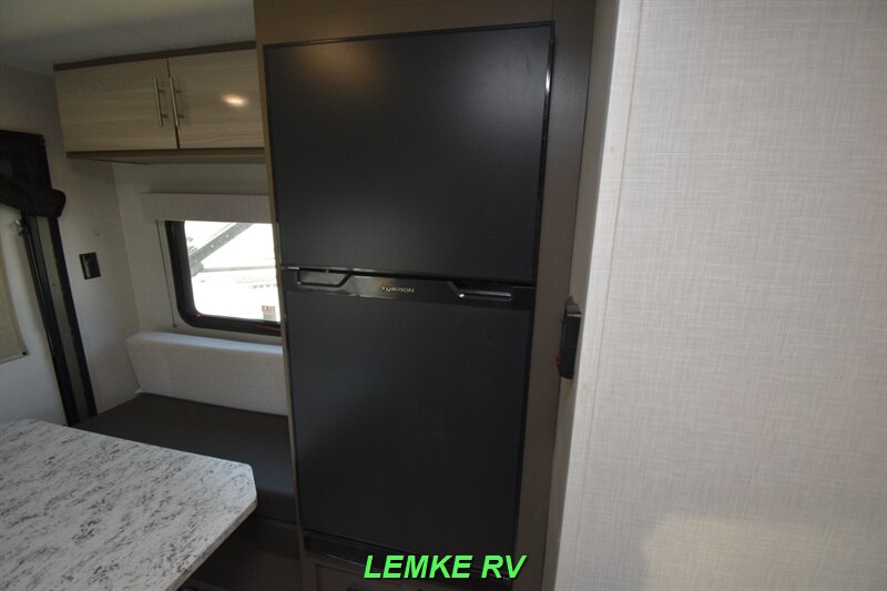 2023 K-Z RV Escape E17 Hatch   - Photo 16 - Rocklin, CA 95677