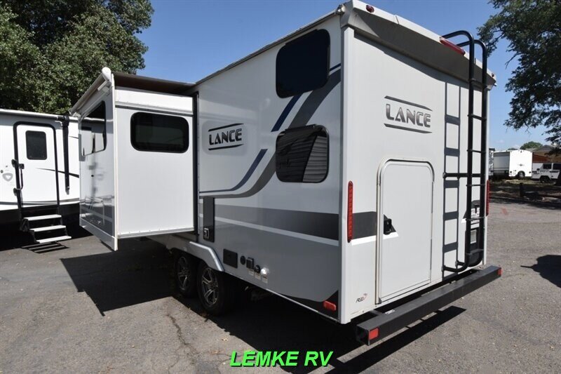 2021 Lance 2185   - Photo 7 - Rocklin, CA 95677