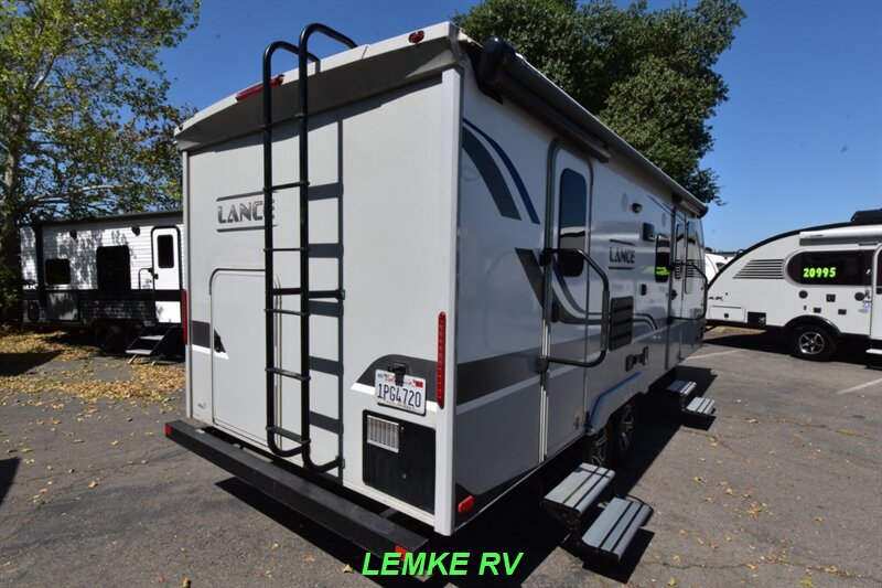 2021 Lance 2185   - Photo 9 - Rocklin, CA 95677