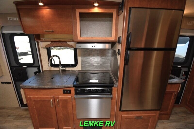 2021 Lance 2185   - Photo 21 - Rocklin, CA 95677