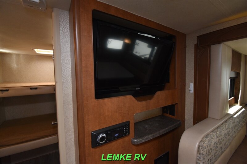 2021 Lance 2185   - Photo 25 - Rocklin, CA 95677