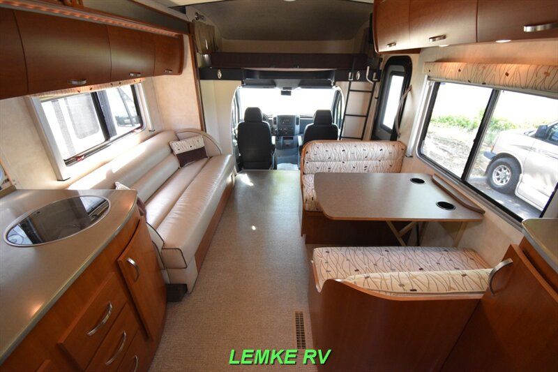 2010 Fleetwood Pulse 24A   - Photo 5 - Rocklin, CA 95677