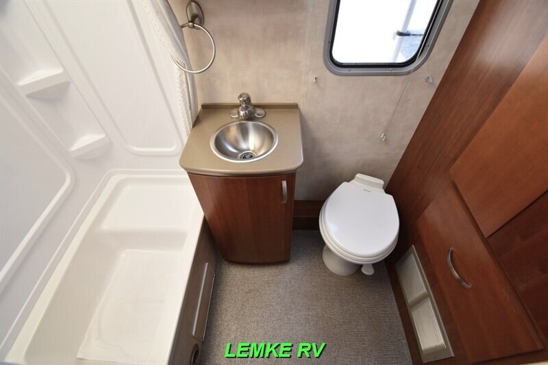 2010 Fleetwood Pulse 24A   - Photo 20 - Rocklin, CA 95677