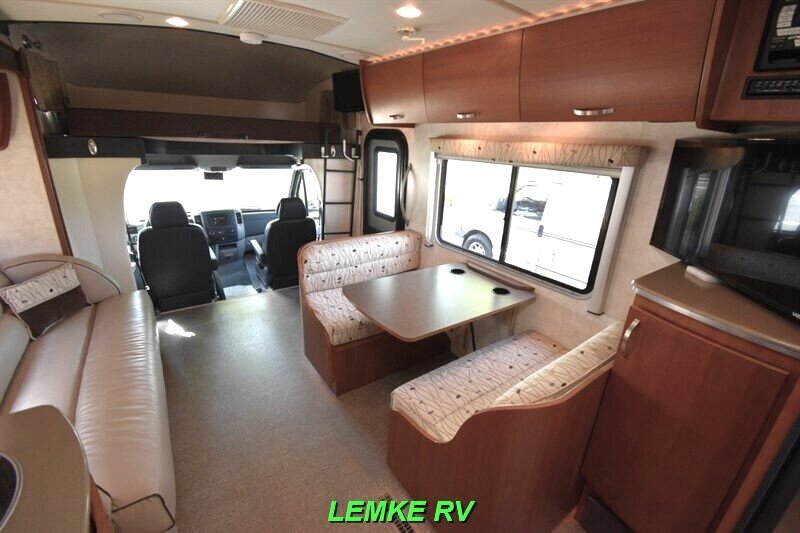 2010 Fleetwood Pulse 24A   - Photo 15 - Rocklin, CA 95677