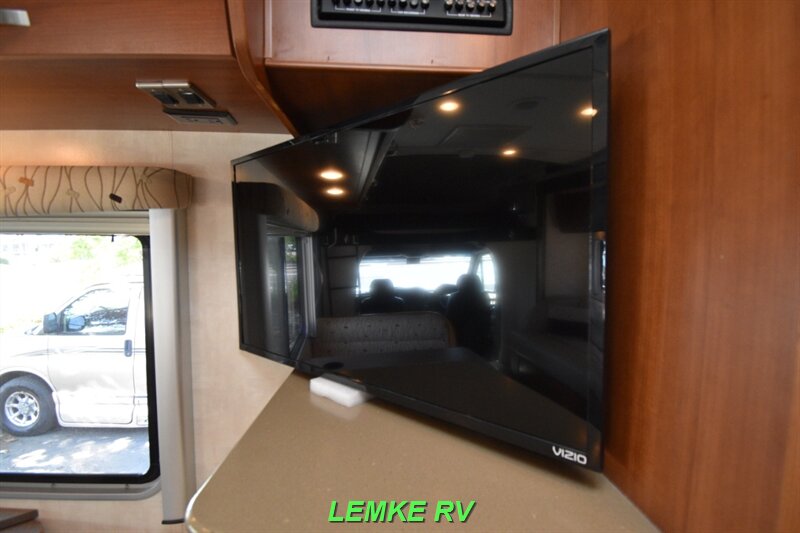 2010 Fleetwood Pulse 24A   - Photo 22 - Rocklin, CA 95677