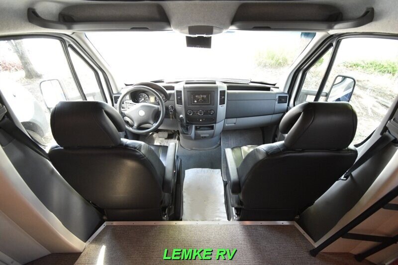 2010 Fleetwood Pulse 24A   - Photo 26 - Rocklin, CA 95677