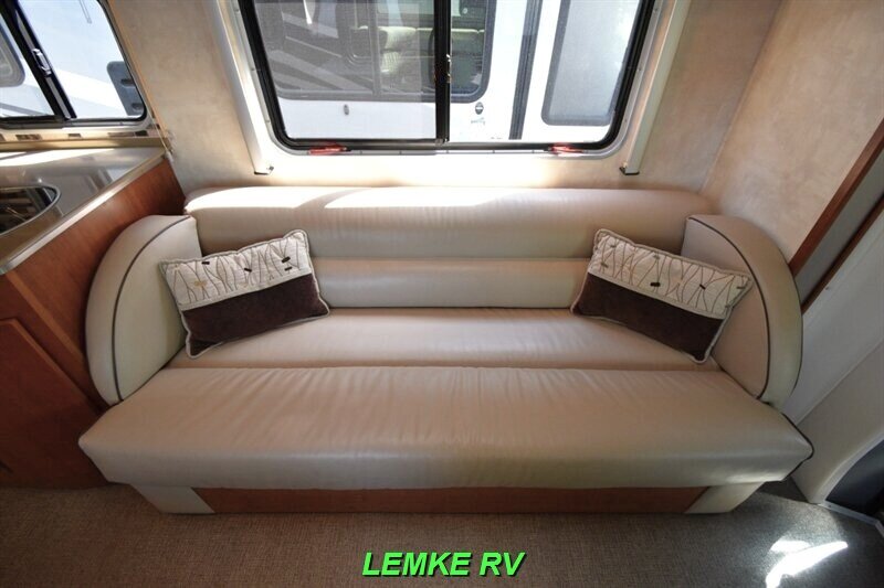2010 Fleetwood Pulse 24A   - Photo 24 - Rocklin, CA 95677