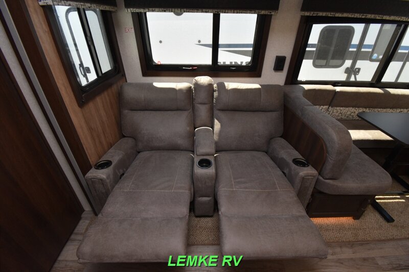 2019 Jayco White Hawk 32KBS   - Photo 23 - Rocklin, CA 95677