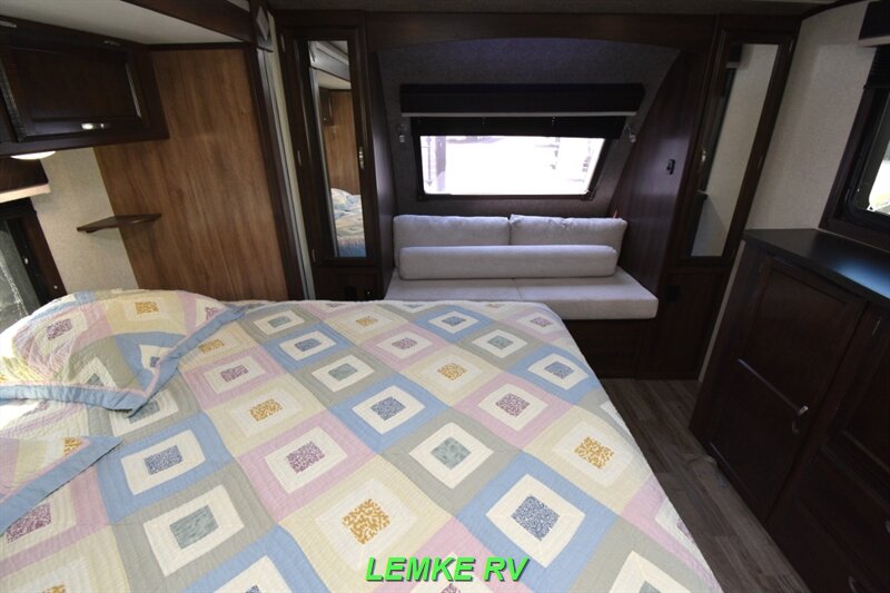 2019 Jayco White Hawk 32KBS   - Photo 20 - Rocklin, CA 95677