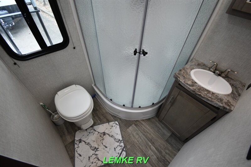 2021 CrossRoads RV Sunset Trail Super Lite 212RB   - Photo 18 - Rocklin, CA 95677