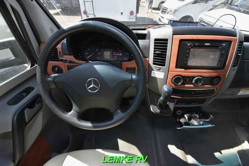 2012 Itasca Navion IQ 24G   - Photo 21 - Rocklin, CA 95677