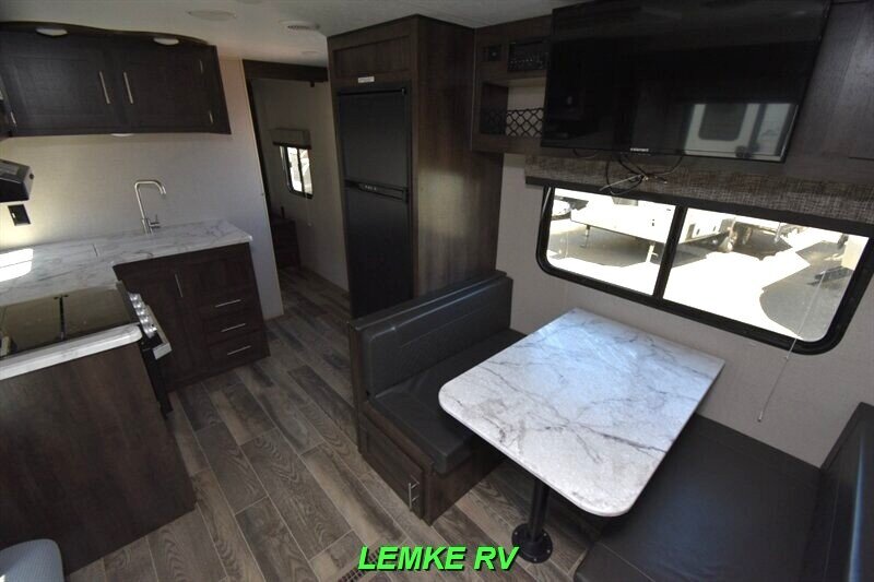 2020 K-Z RV Sportsmen 261BHKLE   - Photo 13 - Rocklin, CA 95677