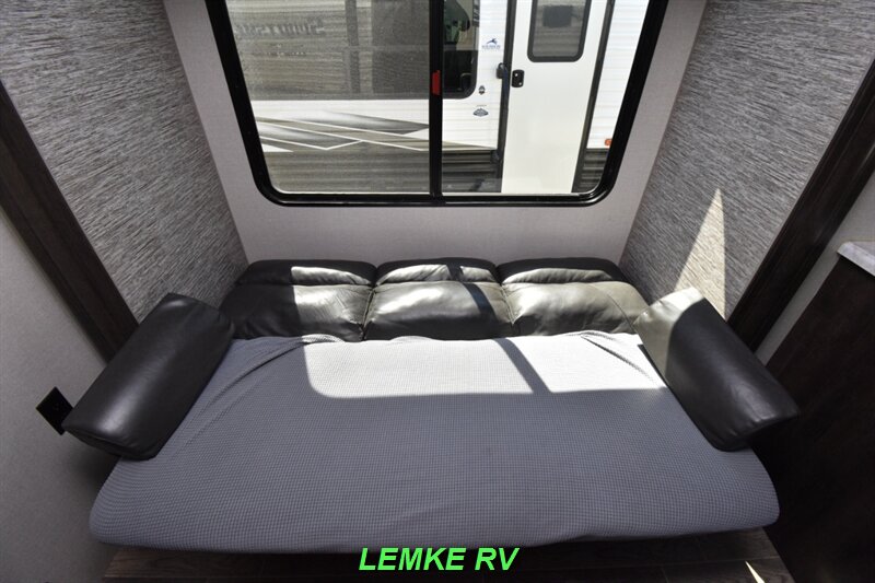 2020 K-Z RV Sportsmen LE 261BHKLE   - Photo 25 - Rocklin, CA 95677