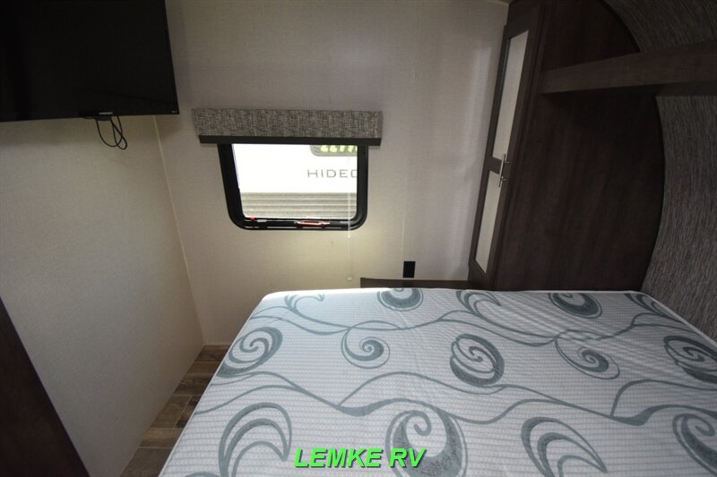 2020 K-Z RV Sportsmen LE 261BHKLE   - Photo 22 - Rocklin, CA 95677