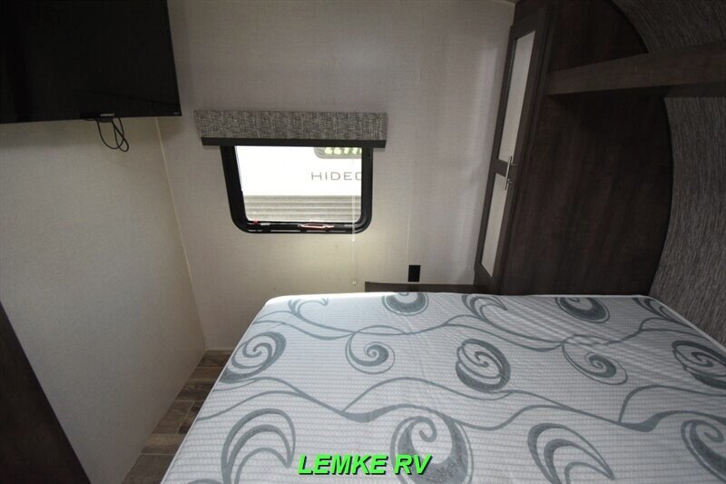 2020 K-Z RV Sportsmen 261BHKLE   - Photo 18 - Rocklin, CA 95677