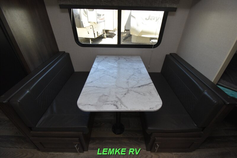 2020 K-Z RV Sportsmen LE 261BHKLE   - Photo 16 - Rocklin, CA 95677