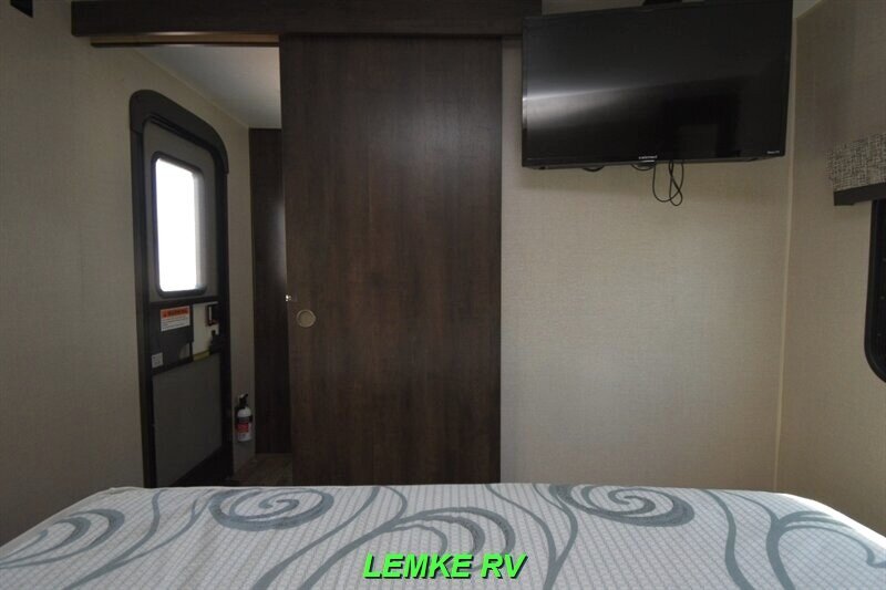 2020 K-Z RV Sportsmen 261BHKLE   - Photo 19 - Rocklin, CA 95677