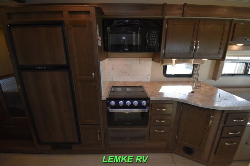 2020 Entegra Vision 29S   - Photo 13 - Rocklin, CA 95677