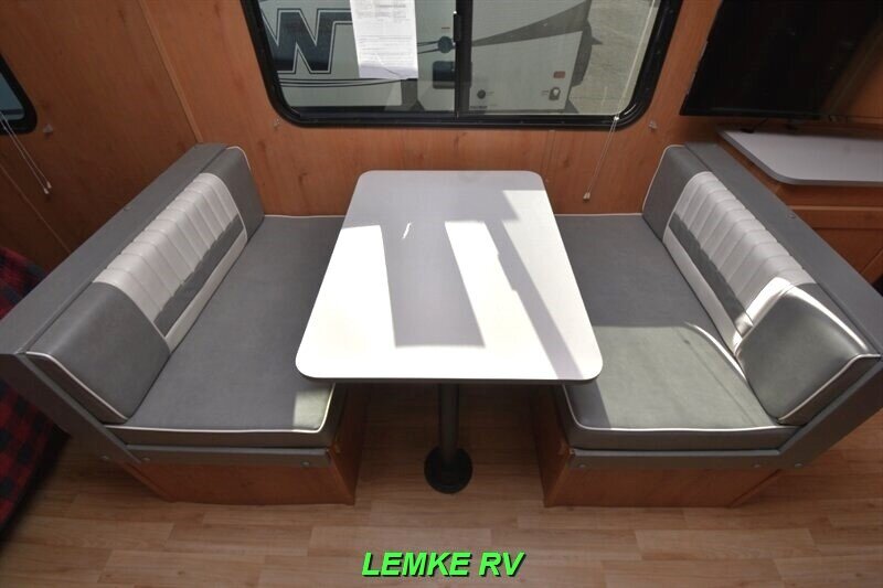 2020 Riverside RV Retro 189R   - Photo 16 - Rocklin, CA 95677