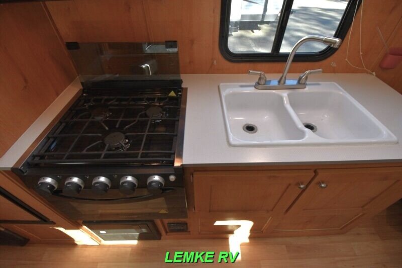 2020 Riverside RV Retro 189R   - Photo 22 - Rocklin, CA 95677