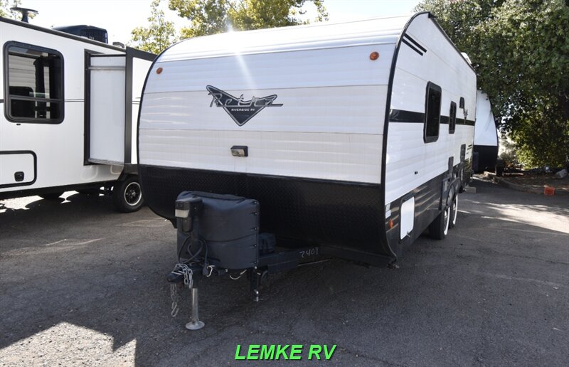 2020 Riverside RV Retro 189R   - Photo 6 - Rocklin, CA 95677