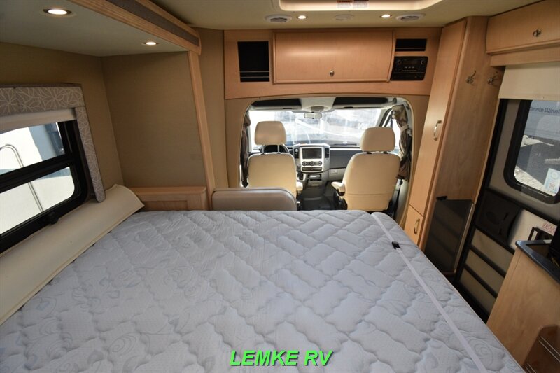 2015 Leisure Travel Unity U24MB   - Photo 15 - Rocklin, CA 95677