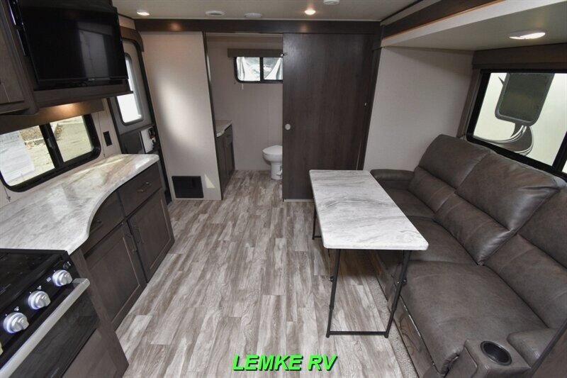 2021 Grand Design Transcend Xplor 221RB   - Photo 2 - Rocklin, CA 95677