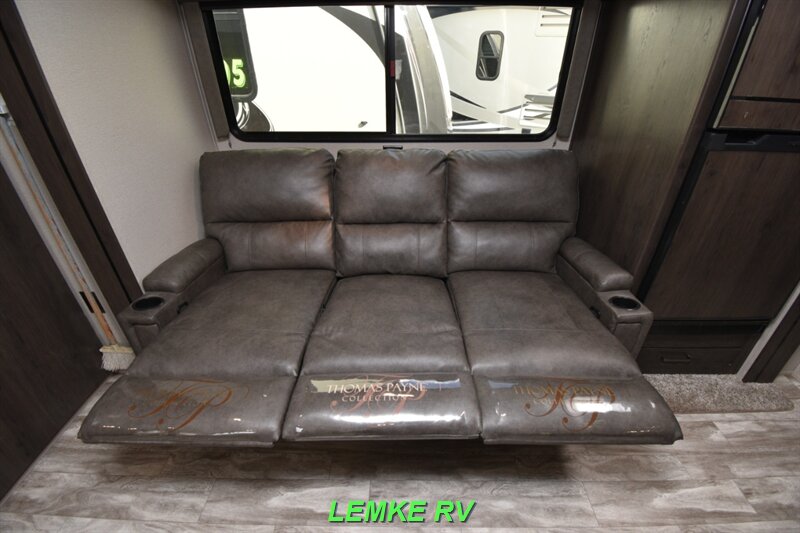 2021 Grand Design Transcend Xplor 221RB   - Photo 24 - Rocklin, CA 95677