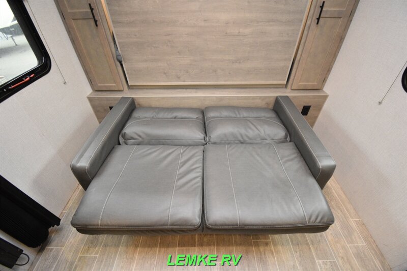 2021 Venture RV Sonic 220VRB   - Photo 19 - Rocklin, CA 95677