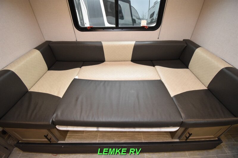 2021 Venture RV Sonic 220VRB   - Photo 23 - Rocklin, CA 95677