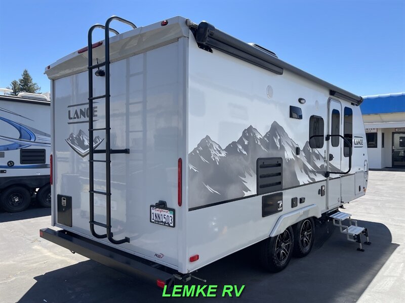 2021 Lance 1985   - Photo 8 - Rocklin, CA 95677