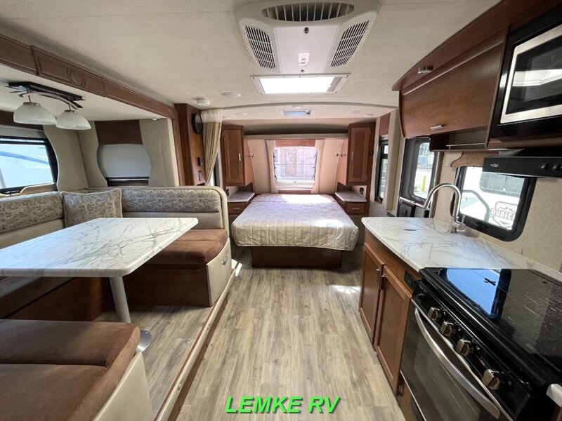 2021 Lance 1985   - Photo 2 - Rocklin, CA 95677