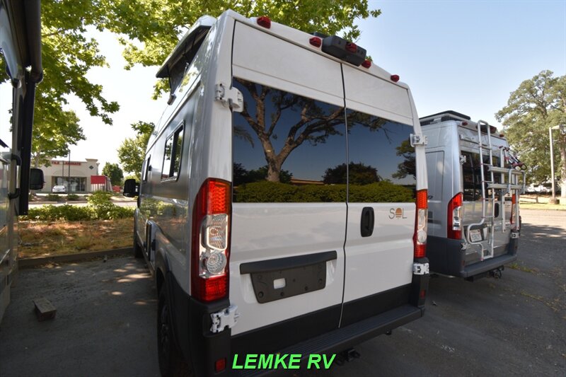 2024 Winnebago Solis 59P   - Photo 7 - Rocklin, CA 95677