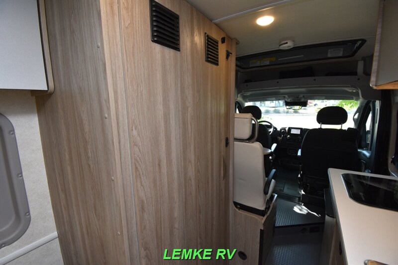2024 Winnebago Solis 59P   - Photo 19 - Rocklin, CA 95677