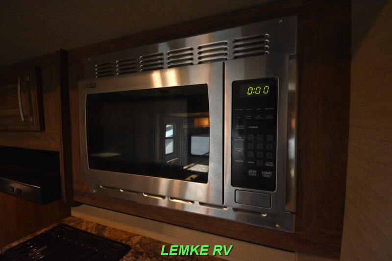 2016 Keystone Cougar 22RBIWE   - Photo 22 - Rocklin, CA 95677