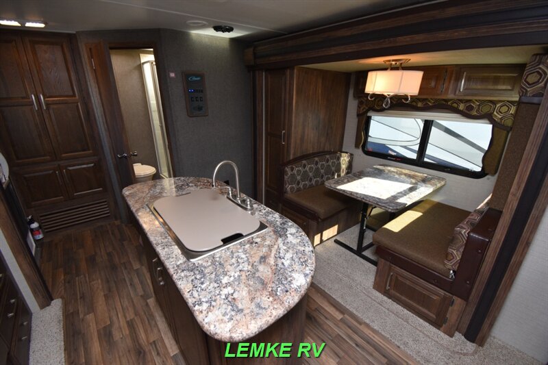 2016 Keystone Cougar 22RBIWE   - Photo 20 - Rocklin, CA 95677