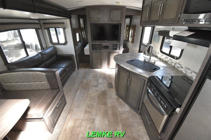2018 Crossroads Sunset Trail Super Lite SS253RB   - Photo 5 - Rocklin, CA 95677