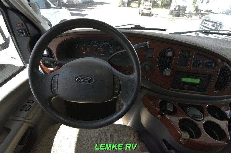 2007 Four Winds Chateau Sport 29R   - Photo 23 - Rocklin, CA 95677